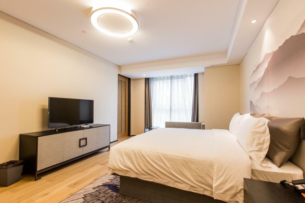 Howard Johnson By Wyndham Life Zhuoyuan Ninh Ba Ngoại thất bức ảnh