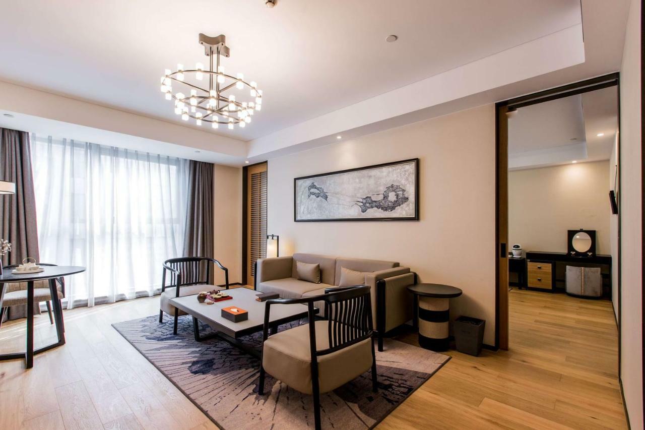 Howard Johnson By Wyndham Life Zhuoyuan Ninh Ba Ngoại thất bức ảnh