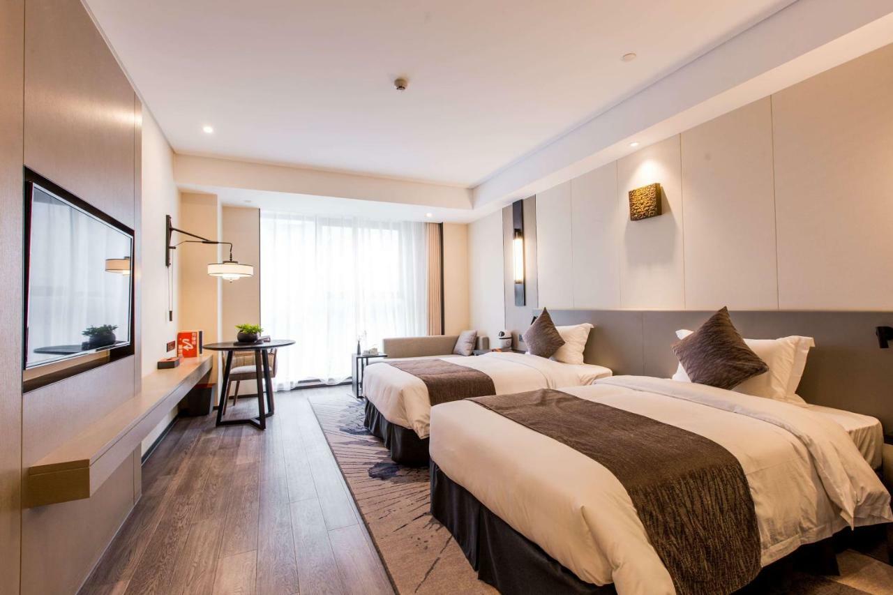 Howard Johnson By Wyndham Life Zhuoyuan Ninh Ba Ngoại thất bức ảnh